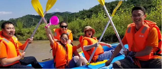 走進(jìn)太行山，親水愛自然